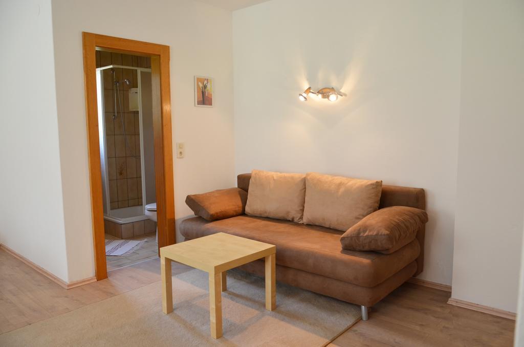 Landhaus Ahrn Leutasch Habitación foto
